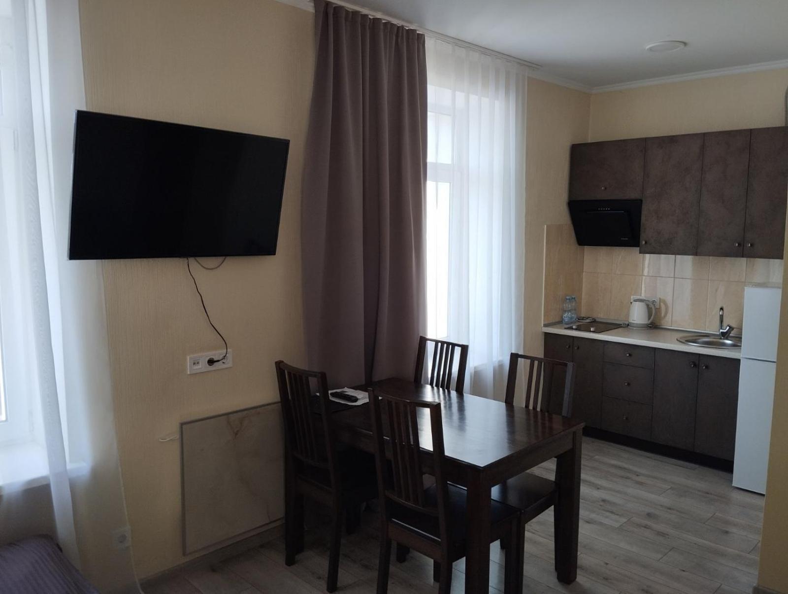 Сity Business Apart Kropyvnytskyi Ngoại thất bức ảnh