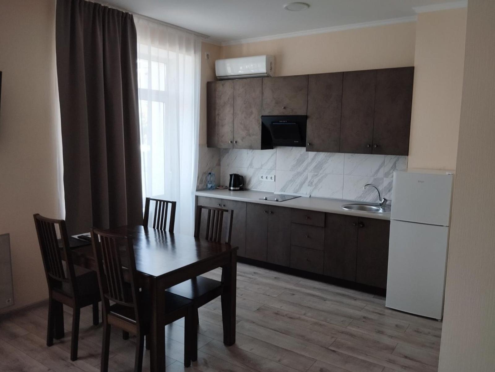 Сity Business Apart Kropyvnytskyi Ngoại thất bức ảnh